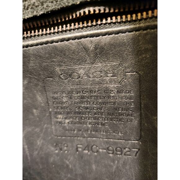 Vintage 93 CLASSIC WILLIS COACH Bag 9927 Black Leather Brass Turn Lock Hardware - Picture 6 of 7